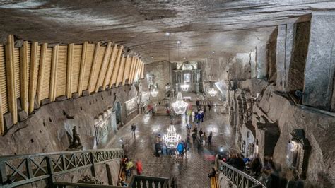 sylwester w wieliczce|Nietypowy sylwester w podziemiach Kopalni Soli „Wieliczka”